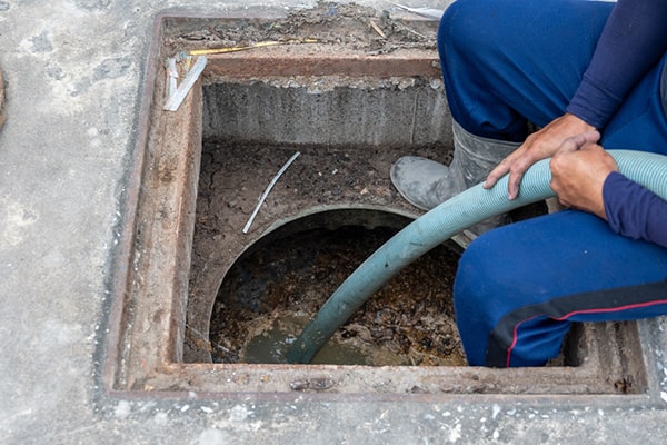 grease trap pumping typically takes around 30-60 minutes to complete